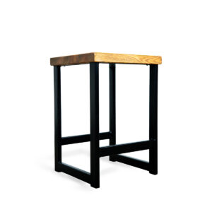 Hoker Pieno M <br> <i><small>Gdzie Surowy Loft Spotyka Mistrzowskie Rzemiosło</small></i>